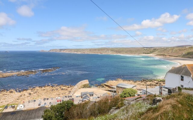 Sennen Heights