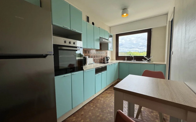 Apartment in Le Mans Near 24H Circuit