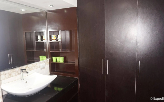 Manila Bay Serviced Apartments