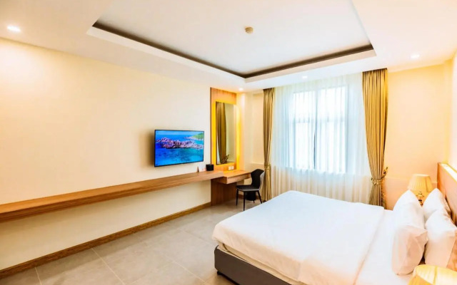 Titan King Casino and Resort