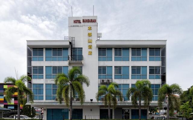 OYO 1108 Bundusan Hotel