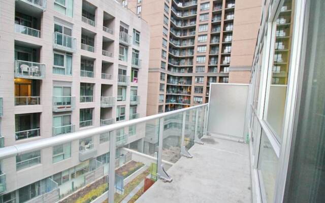 Executive 1 BD in the heart of Entertainment District