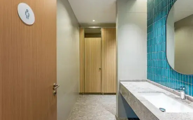 Holiday Inn Express Taizhou Center