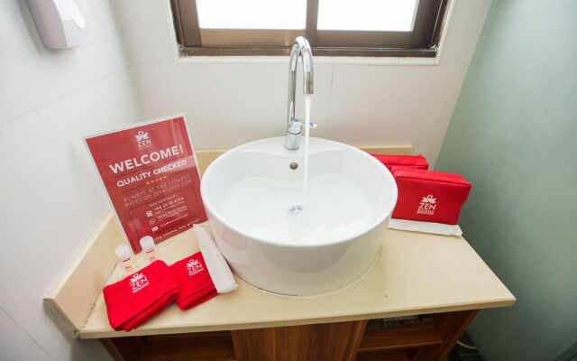 ZEN Rooms Arak Road 7 Days Inn