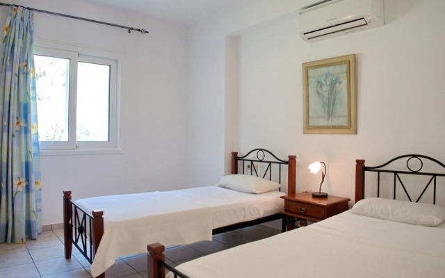 Villa-aris Stunning sea Views