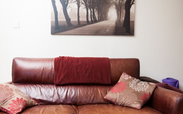 Cozy, Complete Flat for 4 in Leith
