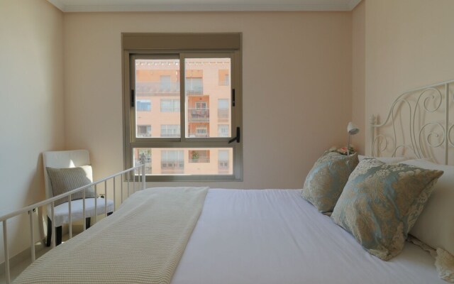 Seafront Malaga Central Apartment