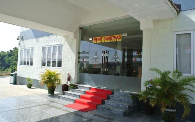 Myat Thinzar Hotel