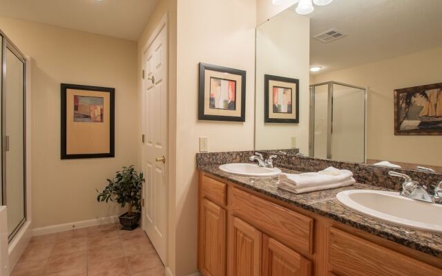 Legacy Towers-Legacy I 803