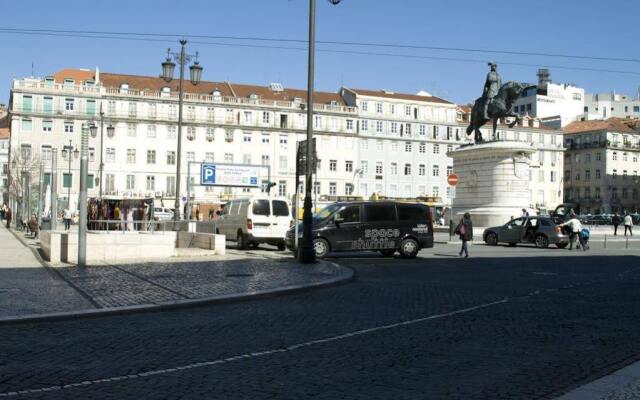 Cosy Flat In Historic Lisbon Downtown