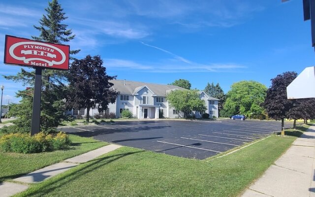 Plymouth Suites Hotel