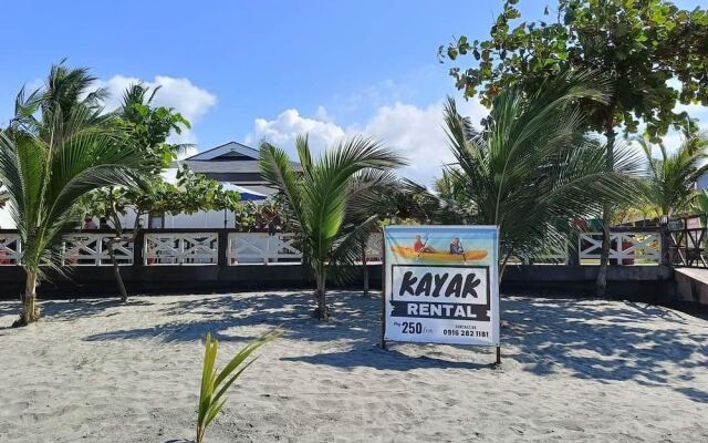 Marand Beach Resort