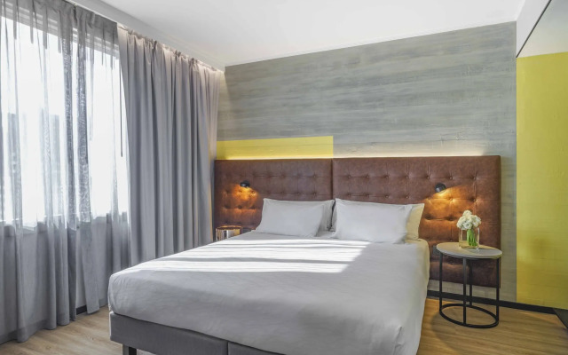 Pullman Santiago El Bosque by Accor Hotels