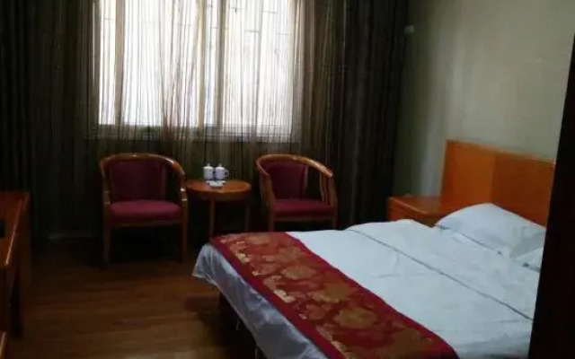 Xixia Jinxiu Garden Hotel