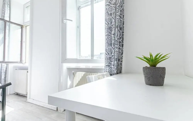 Affordable Stay Prime Location by Danube