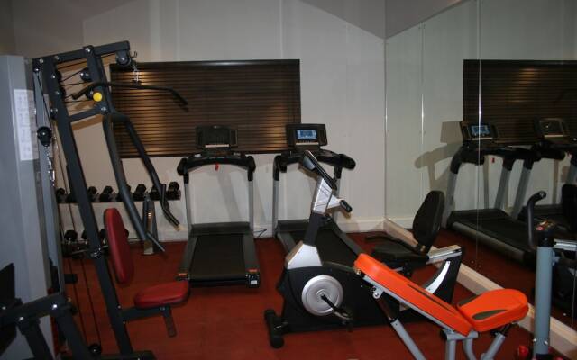 Crossroads Hotel Blantyre