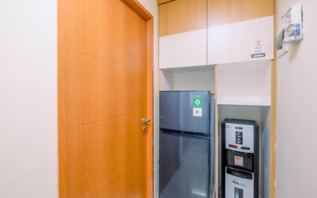 Good Choice And Strategic 2Br Without Living Room Evenciio Apartment