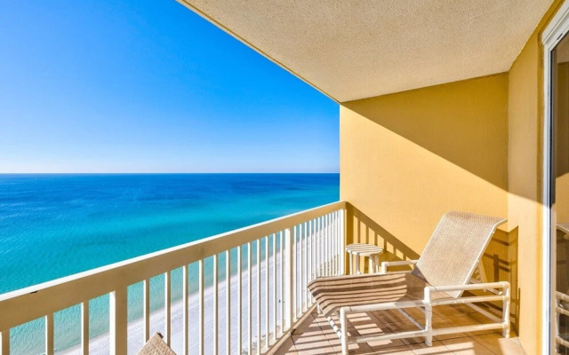 Pelican Beach 2008 1 Bedroom Condo
