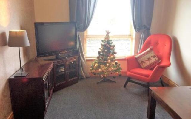 Dunroamin Self-Catering Apartment