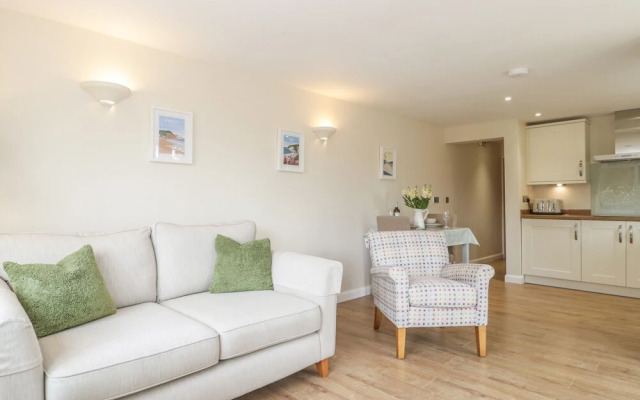 Cherry Tree Lodge