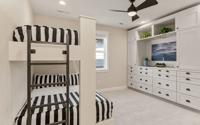 Southwest Getaway 6 Bedroom Home