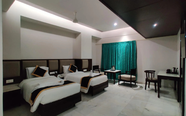 Hotel Saratha Rajans