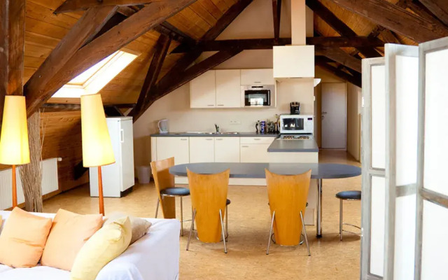 Maison de la Rose Bed  Breakfast