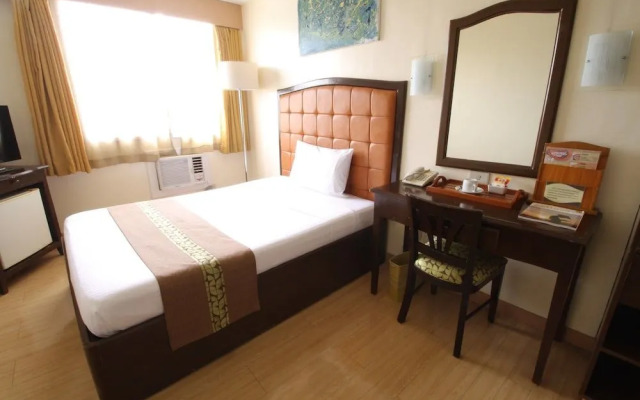 EON Centennial Plaza Hotel