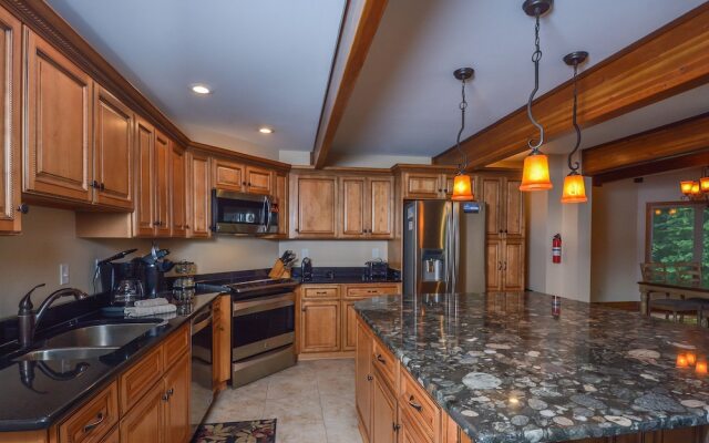 A Family Affair 4 Bedroom House