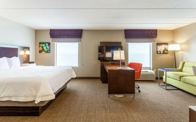 Hampton Inn & Suites Chicago-Libertyville