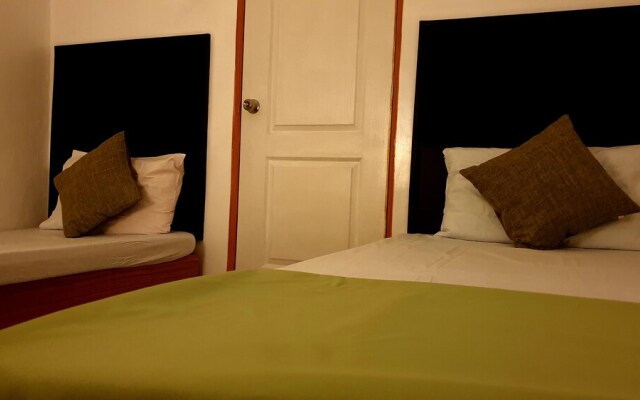 GardenPod Hostel + Café