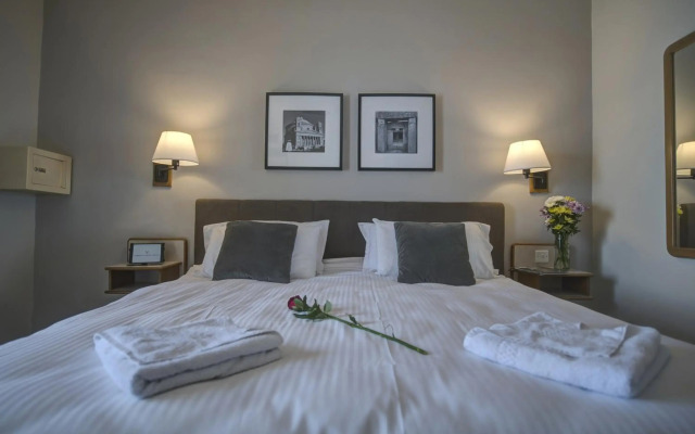 Sliema Chalet Hotel