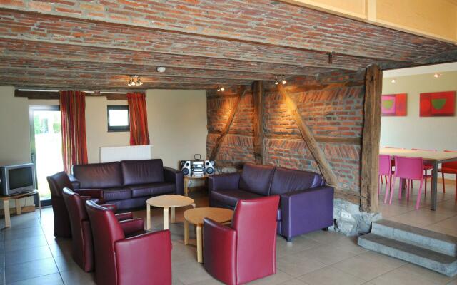 Holiday Home in Petithan With Garden
