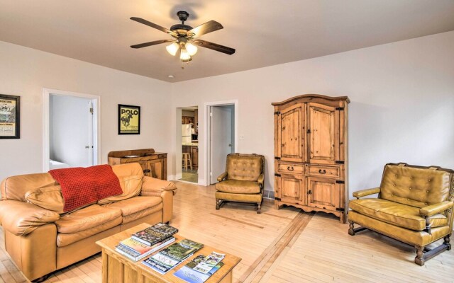 Walkable Lake Elkhart Apt: Dine, Shop, Swim!