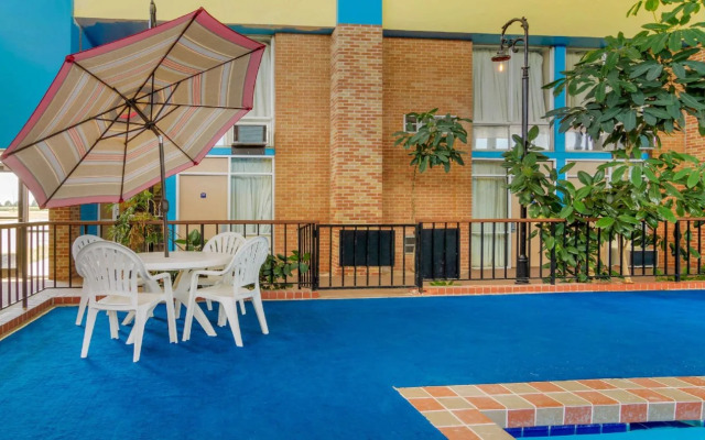 Sunset Inn - Goodland