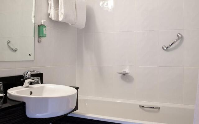 Leonardo Hotel Cork