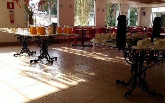 Hotel Caiman
