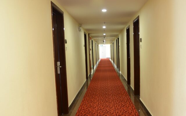 E E Business Hotel