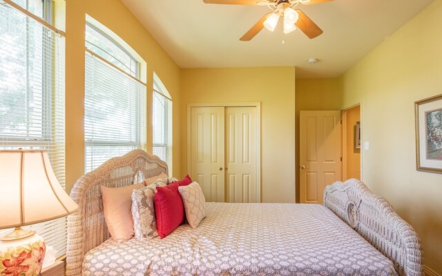 Pecan Shores Retreat by RedAwning