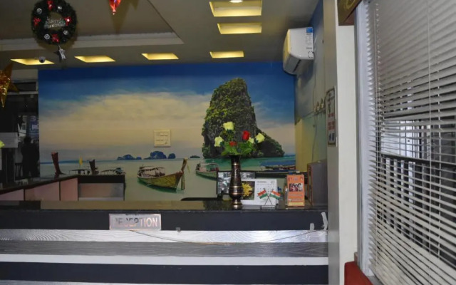 Hotel Mamoni Group