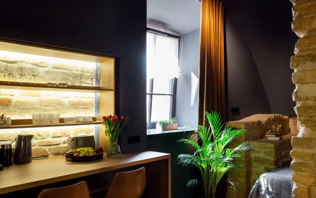 #stayhere - Historic Vilnius Old Town Chic Studio