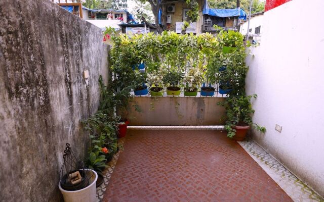 Nap Manor Hostels