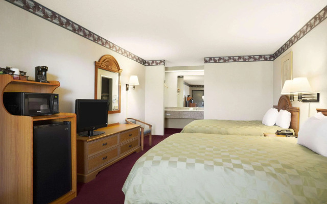 Ramada by Wyndham Batesville