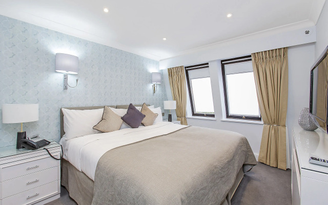 Mayfair House