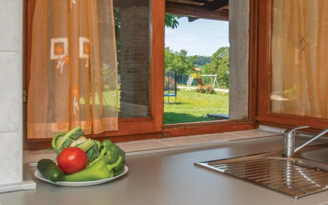 Awesome Home in Gondolici With Wifi and 3 Bedrooms