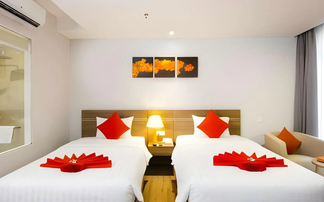 Maple Leaf Hotel & Apartment