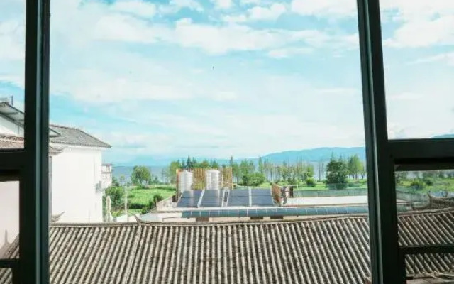 On the wind and cloud inn