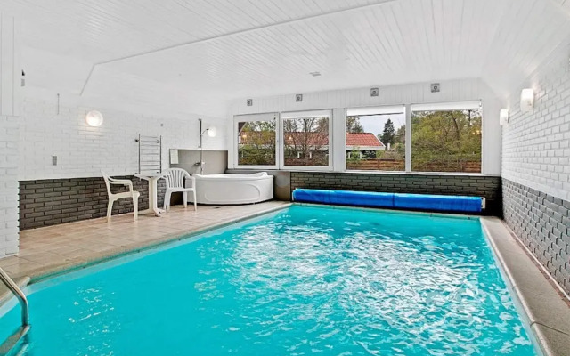 12 Person Holiday Home in Glesborg