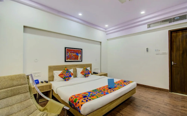 Fabhotel Sherwood Suite