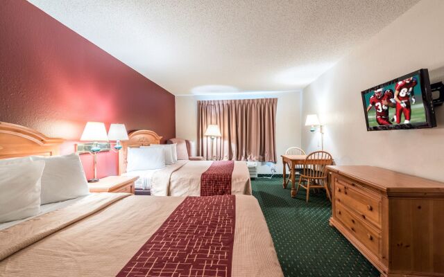 Red Roof Inn & Suites Knoxville East